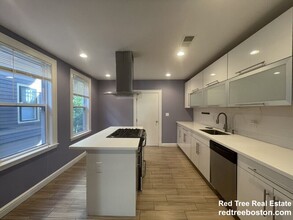 20 Marie Ave, Unit 2 in Cambridge, MA - Building Photo - Building Photo