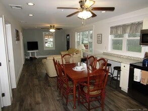 35 Flagler Ave in Old Lyme, CT - Building Photo - Building Photo