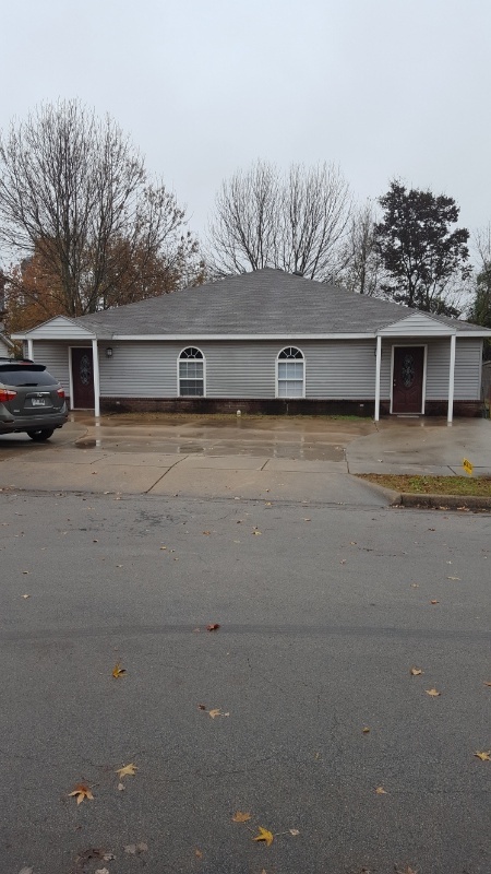 property at 1186 Emily Dr