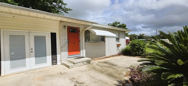 property at 121 Masterpiece Rd