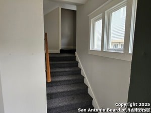 1022 W Gramercy Pl in San Antonio, TX - Building Photo - Building Photo