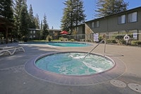 Building Photo - Northwood Apartamentos in Sacramento, California