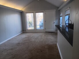 5117 McKamey Rd in Knoxville, TN - Building Photo