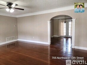 705 NW 13th St in Lawton, OK - Building Photo - Building Photo