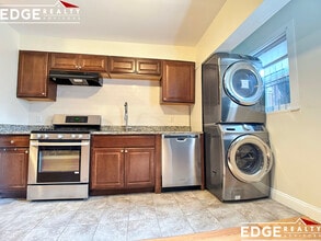10 Glenville Ave, Unit B in Boston, MA - Building Photo - Building Photo