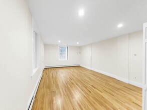 73 Perkins St, Unit 1 in Boston, MA - Building Photo - Building Photo