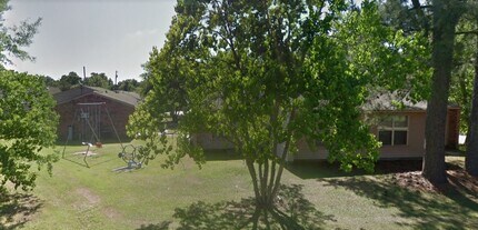 908 5th St in Kentwood, LA - Building Photo - Building Photo