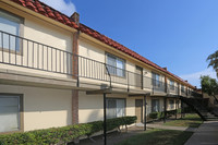 Coral Cay Apartments photo'