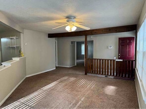 628 S Fountain St in Wichita, KS - Building Photo - Building Photo