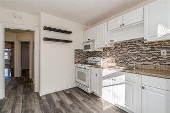 68 Linden Ave in Jersey City, NJ - Building Photo - Building Photo