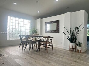 17888 SW 14th St in Pembroke Pines, FL - Building Photo - Building Photo