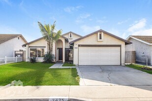 2625 Wardlow Ave in San Diego, CA - Building Photo