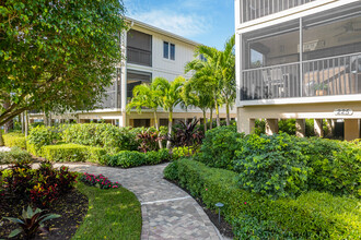 The Barclay in Naples, FL - Building Photo - Building Photo