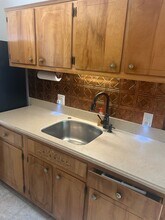 608 E Lynfield Dr in Rockville, MD - Building Photo - Building Photo