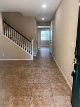 2321 Blue Ridge Ave in Brentwood, CA - Building Photo - Building Photo