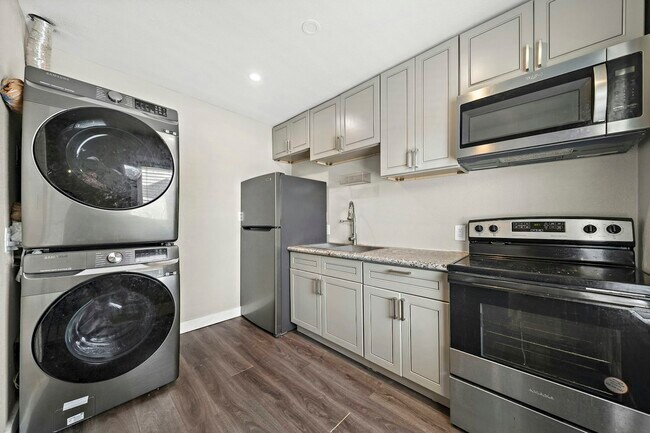 property at 1811 21st St