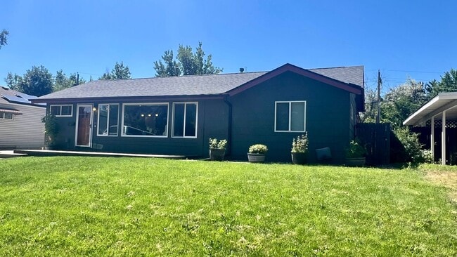 4870 E Kansas Dr in Denver, CO - Building Photo - Building Photo