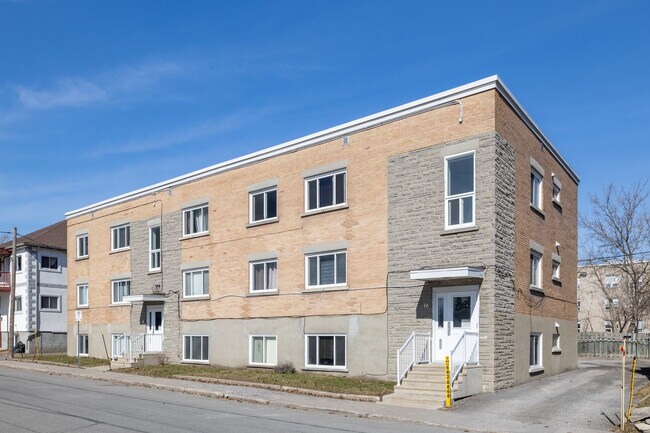 18 Dalpé St in Gatineau, QC - Building Photo - Primary Photo