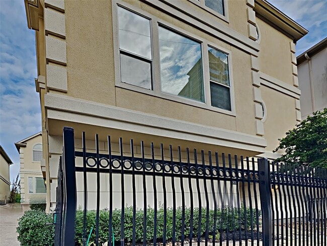 property at 839 Rosine St