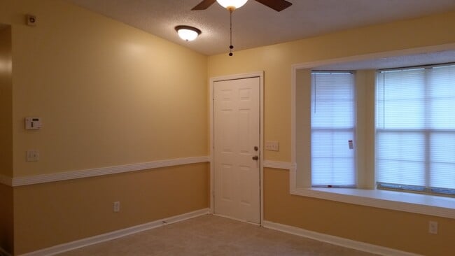 1088 Desert Shield St in Hinesville, GA - Building Photo - Building Photo