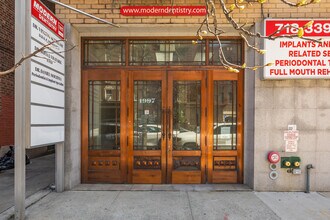 1997 Ocean Ave in Brooklyn, NY - Foto de edificio - Building Photo