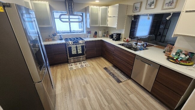 831 Plover Ave in Miami Springs, FL - Building Photo - Building Photo