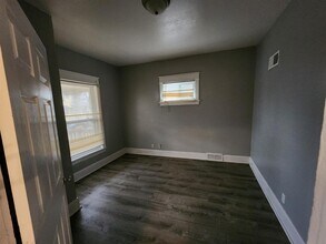 2012 S 36th St in Milwaukee, WI - Building Photo - Building Photo