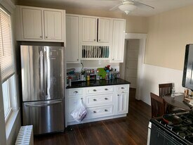 260 Boston Ave, Unit #1 in Medford, MA - Building Photo