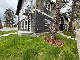 3925 E 32nd Ave in Spokane, WA - Building Photo