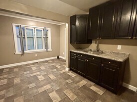 19675 Rogge St in Detroit, MI - Building Photo