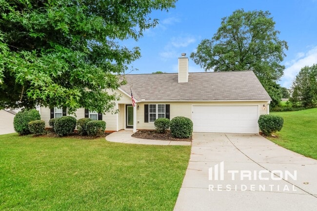 property at 347 Royal Oaks Dr