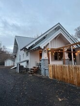 237 Basin St SW in Ephrata, WA - Building Photo - Building Photo