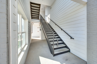 934 Governors Ct in Nashville, TN - Foto de edificio - Building Photo
