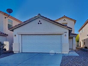 8437 Canyon Mine Ave in Las Vegas, NV - Foto de edificio - Building Photo