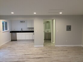 7700 Devon Ct in Atascadero, CA - Building Photo