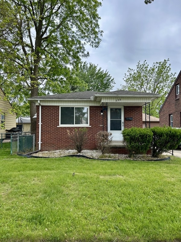property at 555 Antoine St