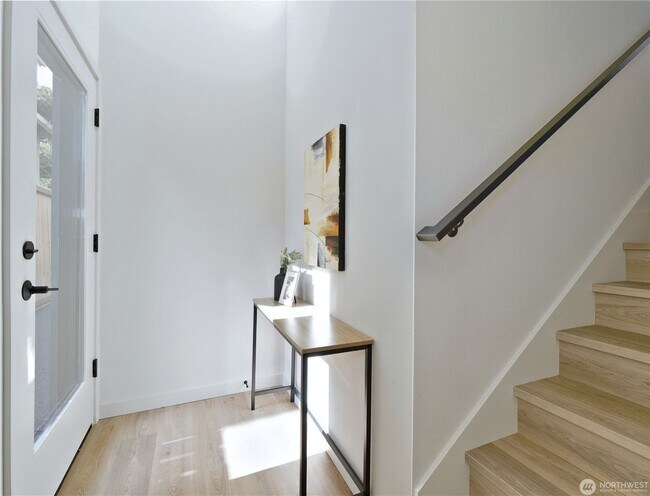 6918 Flora Ave S in Seattle, WA - Building Photo - Building Photo