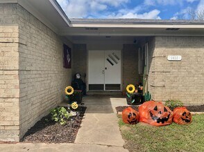 1411 Holik Dr in College Station, TX - Building Photo - Building Photo