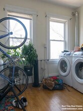 229 Harvard St, Unit 5 in Cambridge, MA - Building Photo - Building Photo