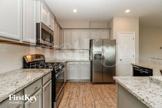 770 Redbud Ln in Summerville, SC - Building Photo - Building Photo