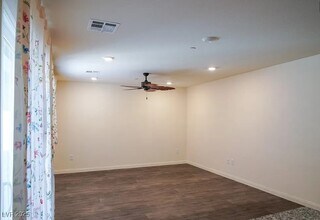 2765 Frosted Teal Ave in North Las Vegas, NV - Building Photo - Building Photo