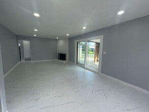 7362 Stahov Ave in Westminster, CA - Building Photo - Building Photo