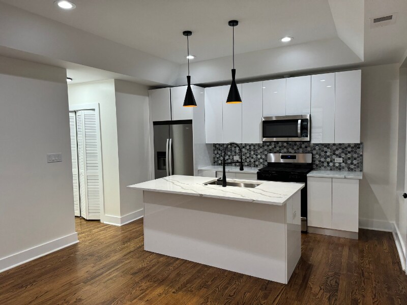4927 S Prairie Ave-Unit -3N in Chicago, IL - Building Photo