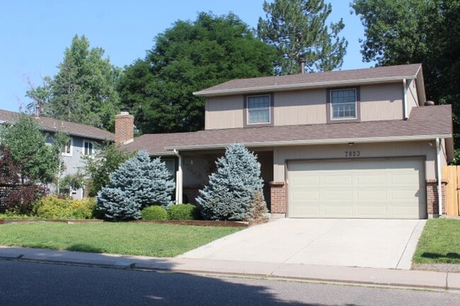 7823 W Quarto Ave in Littleton, CO - Foto de edificio - Building Photo
