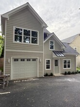 222 E King St in Malvern, PA - Building Photo - Building Photo