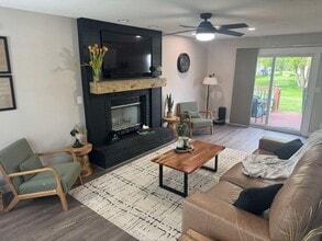 418 Ring of Kerry Dr in Belleville, IL - Building Photo - Building Photo