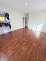 449 W Harvard St, Unit Unit 449 in Glendale, CA - Building Photo