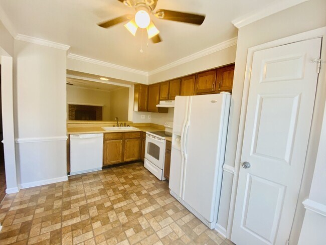 5142 Settlers Park Dr in Virginia Beach, VA - Building Photo - Building Photo