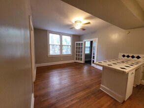 1312 Willow Branch Ave, Unit 3 in Jacksonville, FL - Foto de edificio - Building Photo