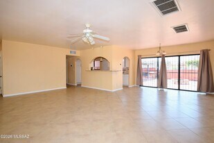 1604 E 10th St in Tucson, AZ - Building Photo